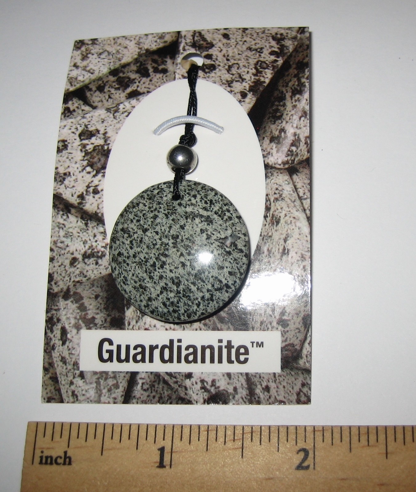 27mm POLISHED NATURAL GUARDIANITE STONE MINERAL CORDED ROUND DISC PENDANT *1