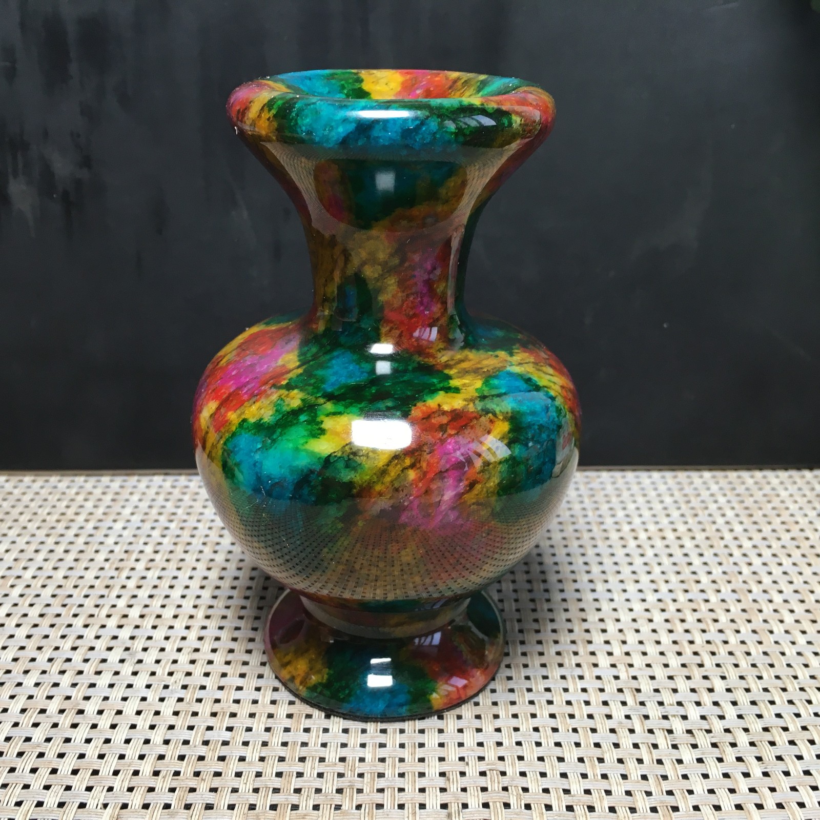 873g Natural “Seven Colors Jade” vase specimen -Taiwan China 01