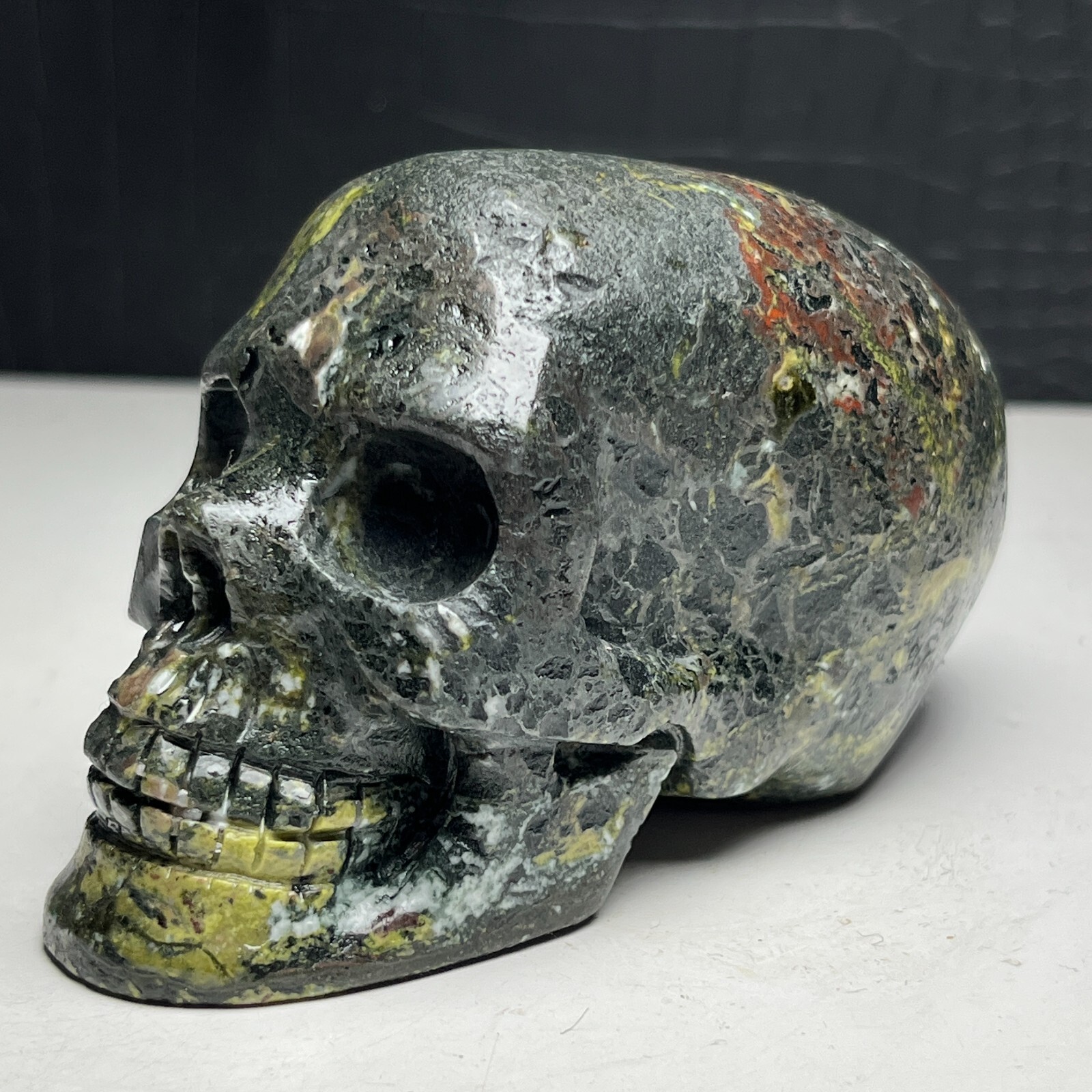 437G Natural Crystal Mineral Specimen.Plum flower stone. Hand-carved SKULL.ET