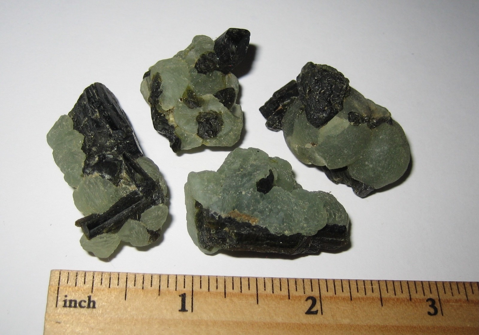 4 SMALL NATURAL 1″- 1.3″ PREHNITE & EPIDOTE CRYSTAL CLUSTERS FROM MALI 60.9grams
