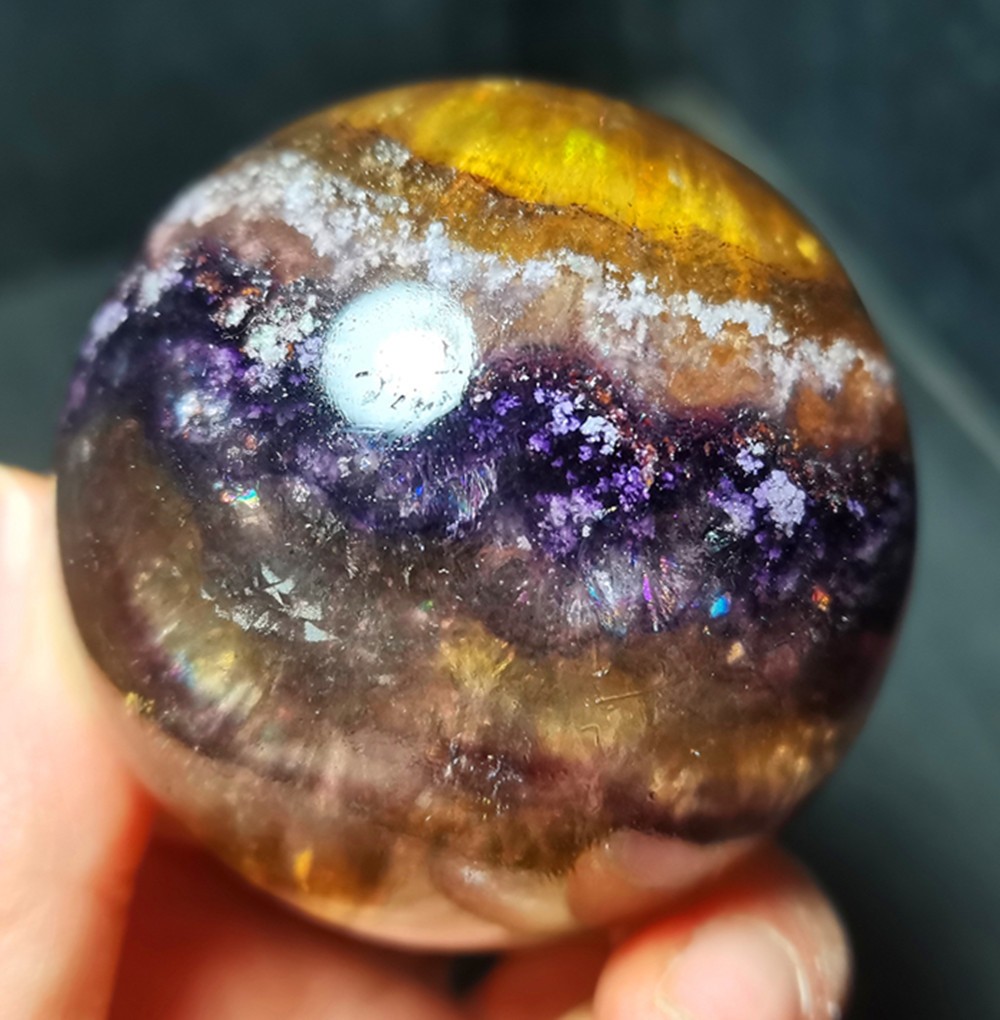 TOP 368g 60mm Natural Colorful Super Seven Fluorite Sphere Ball Healing WD2119