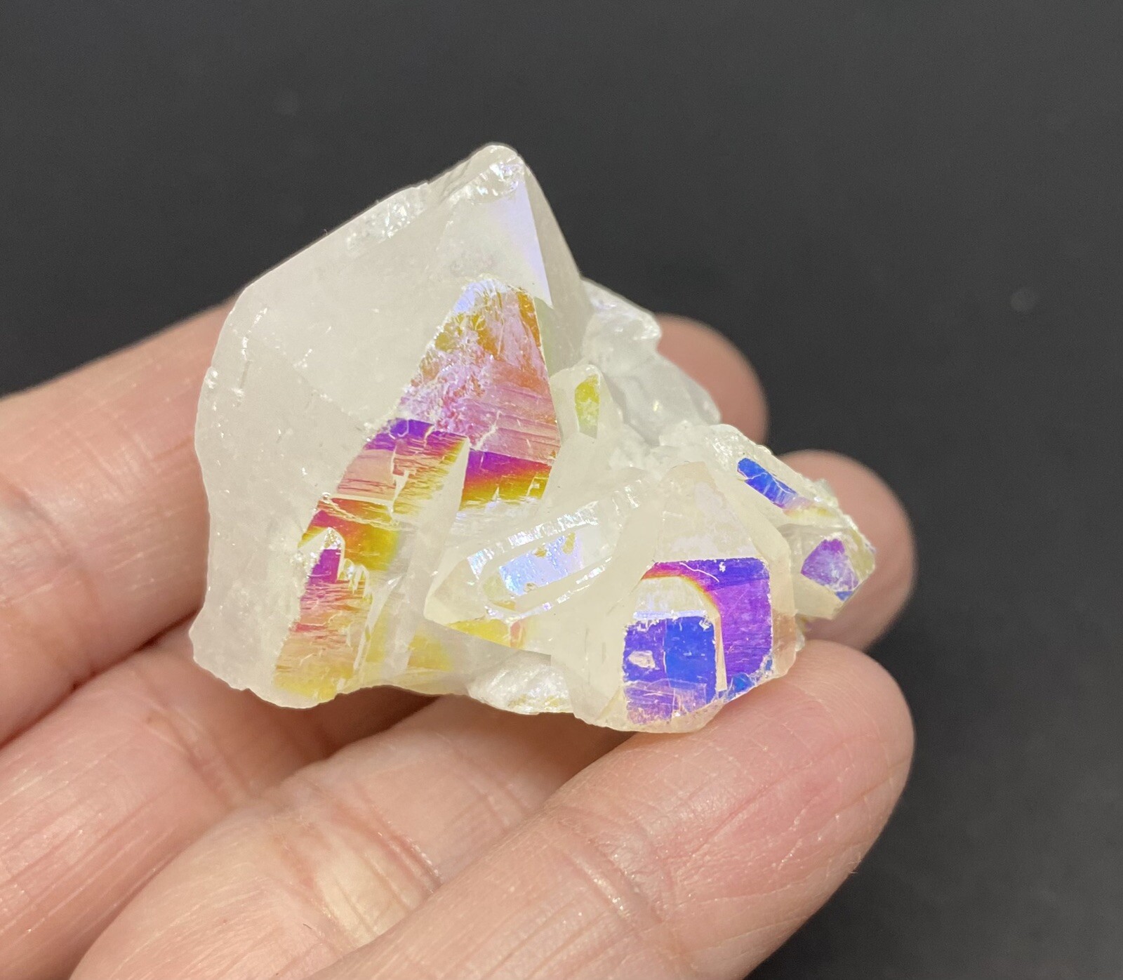 Titanium Rainbow Angel Aura Genuine Quartz Crystal Healing Chakra 33.2g 1 1/2in