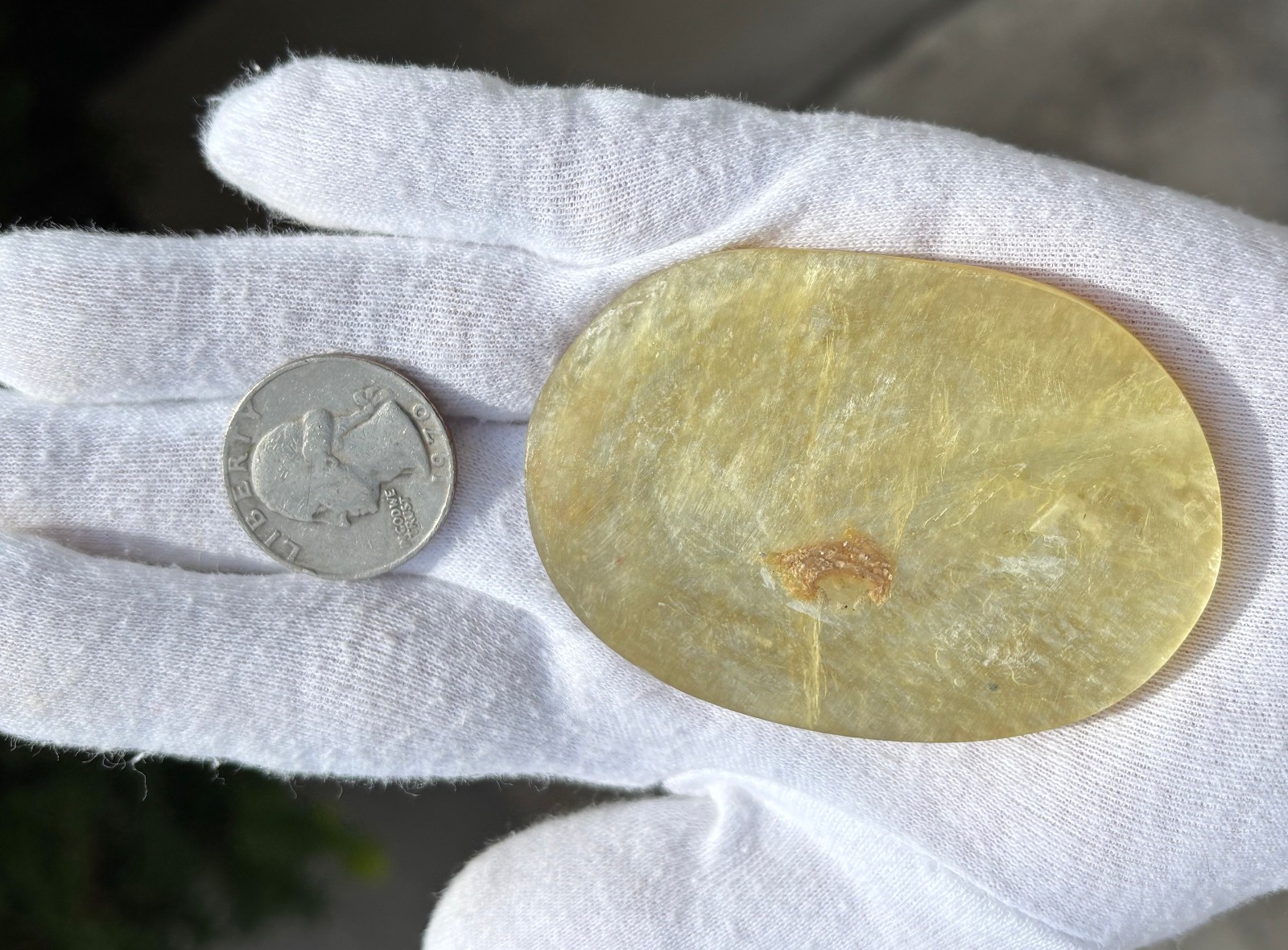 92g 2.74″ UNCOATED YELLOW GOLDEN GOLD MICA PALMSTONE PALM STONE NON-LACQUERED