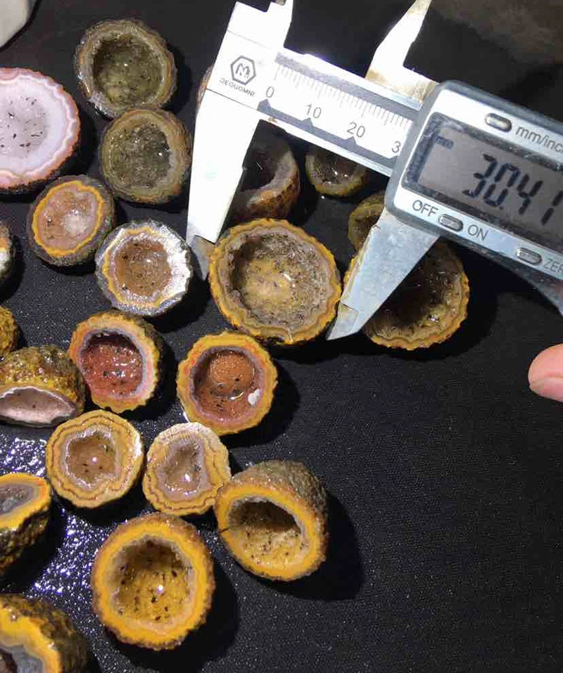 14Pair Rare China Natural Warring States Red Agate Geode Quartz Crystal Slices