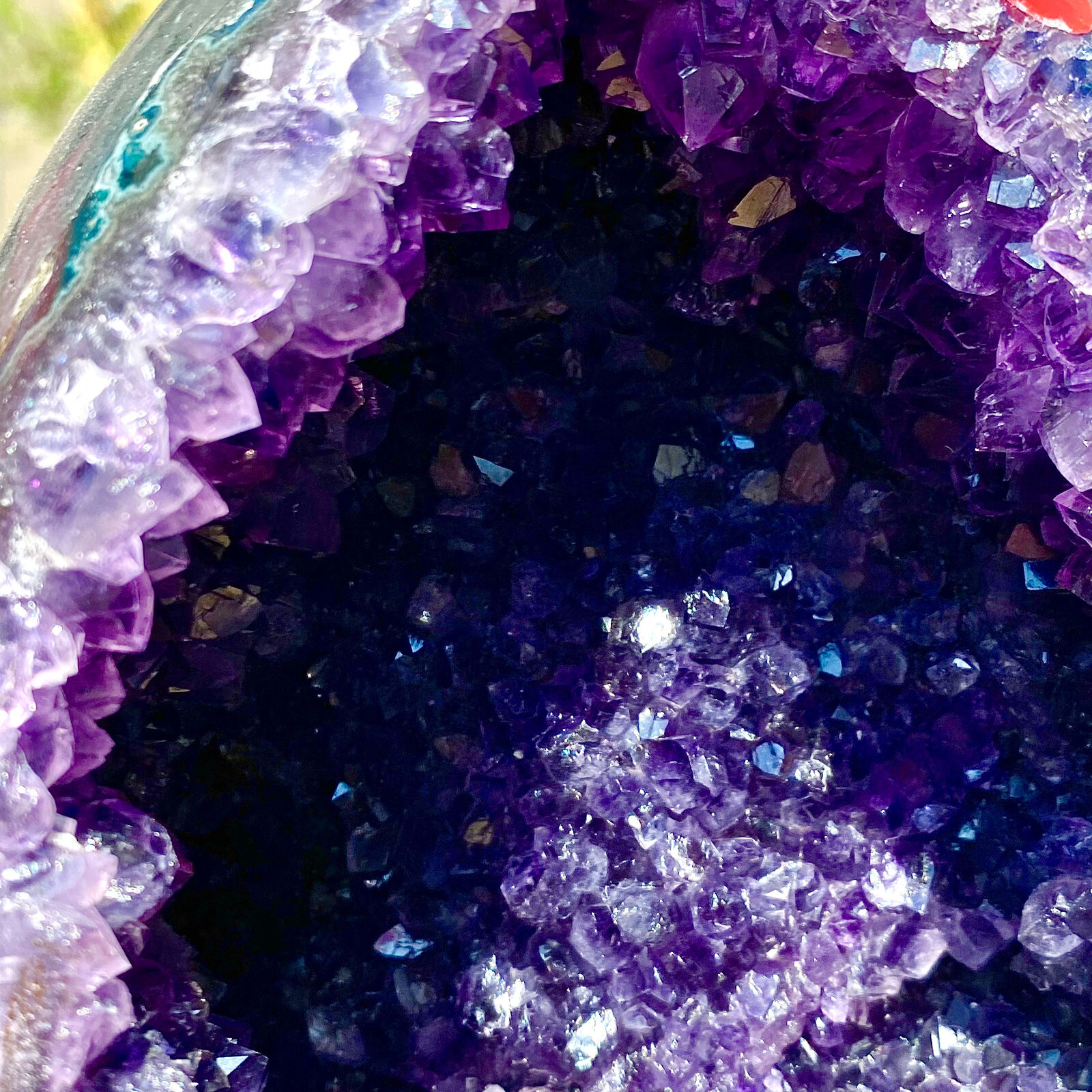 4.99LB Rare Uruguayan amethyst dragon egg cave decoration+base