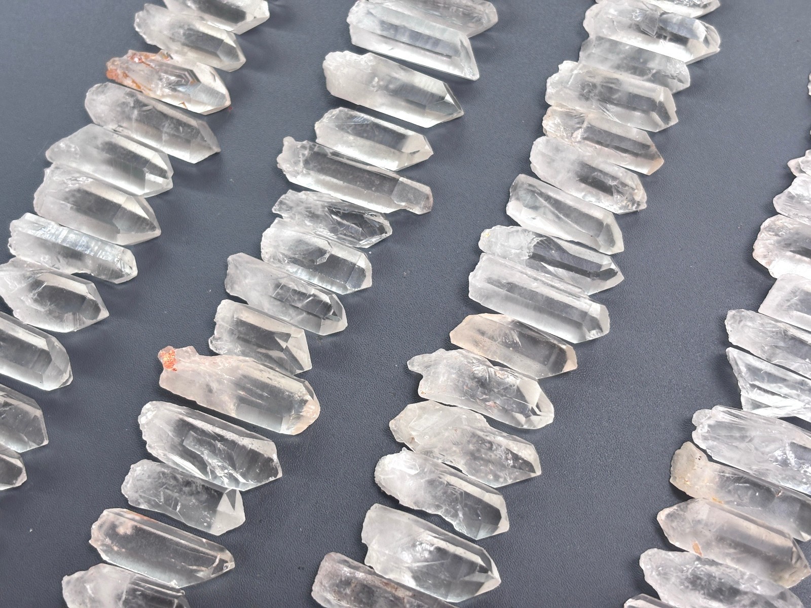 100pcs Bulk Rough Clear Crystal Quartz Small Mini Points Terminated Tips