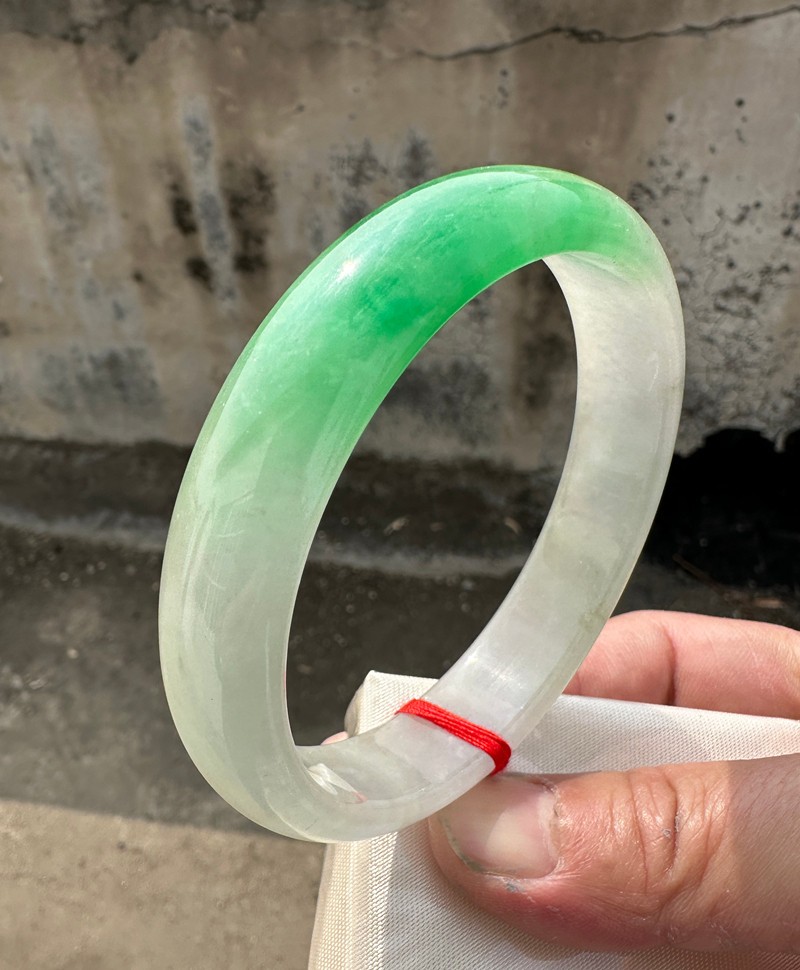 Certified Natural Grade AAA Ice Green Burmese Jade jadeite bracelet bangle 64MM