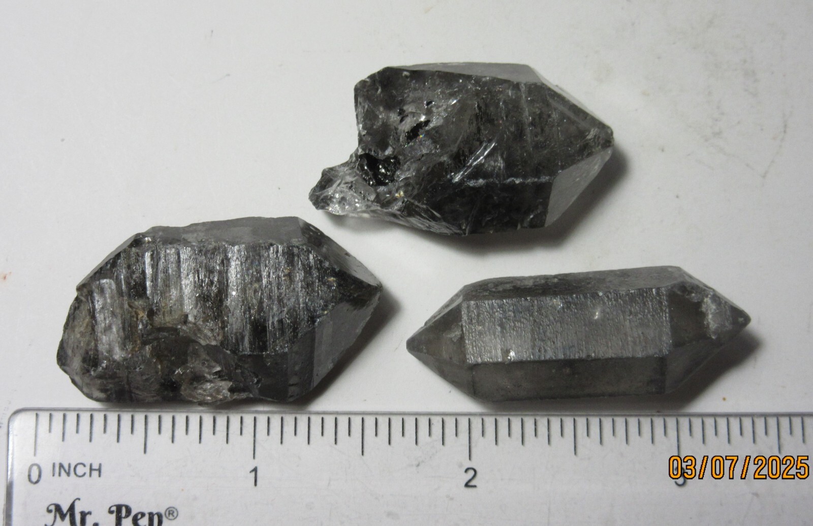 3 Carbon Quartz Tibetan Points 1 5/8″ Collectibles CQTPC-3