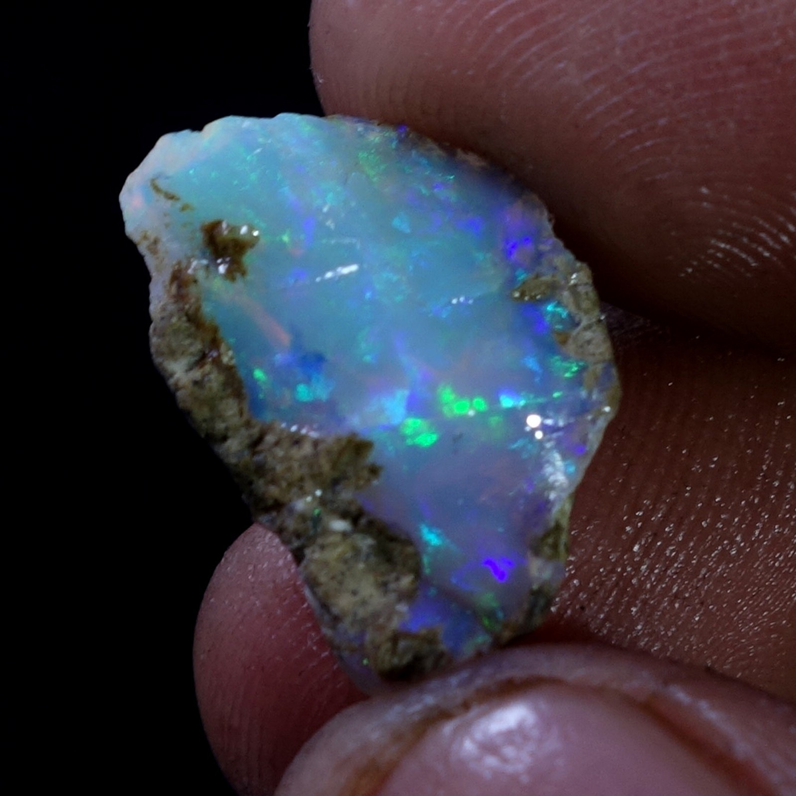AA+ Ethiopian Dry Opal Rough Entreated Welo Opal Multi Fire Color Flash 07.60Cts