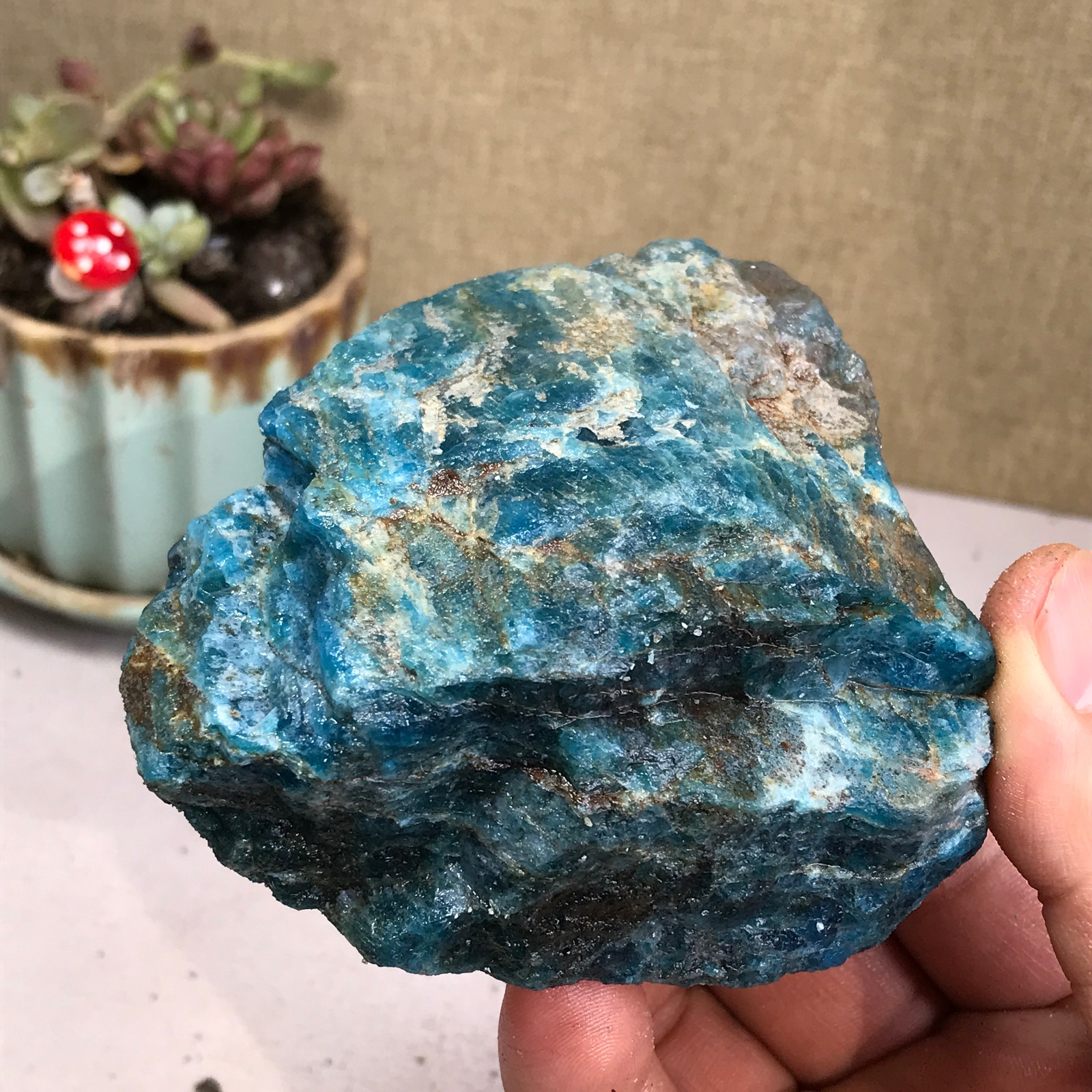 82-77-40mm Top Natural apatite Crystal uncut gemstone Mineral Specimen A4191