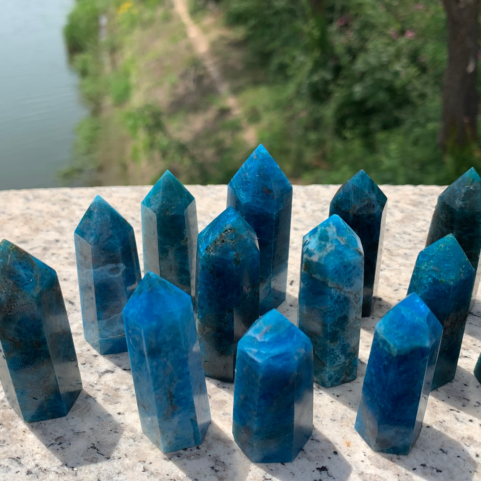 1LB natural apatite quartz obelisk crystal wand point healing random 40-70mm
