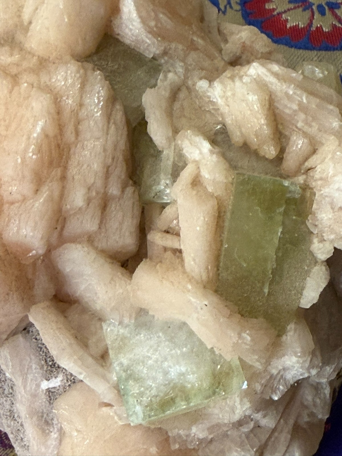 Large 3.4lb Green Apophyllite Peach Stilbite Heulandite Crystal Cluster 5.25″