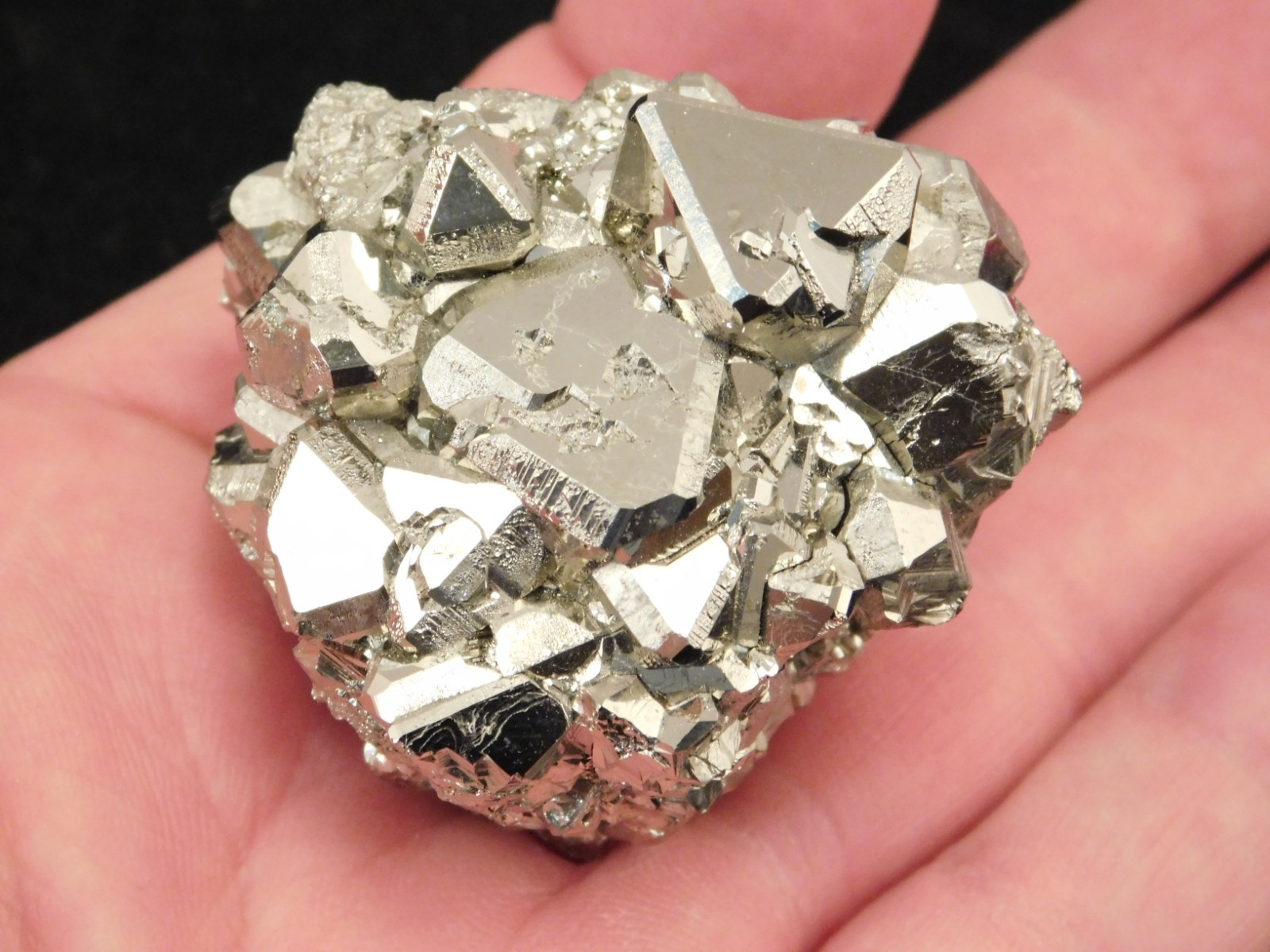PYRAMID Shaped Crystals! Tetrahedron PYRITE Crystal Cluster Peru 174gr