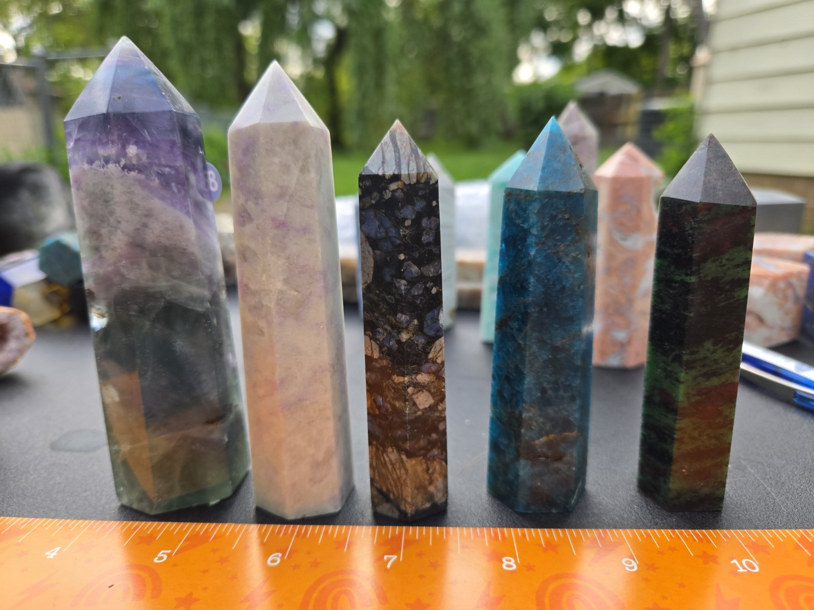 Set Of 5 High Quality Medium Size Carved Towers B80