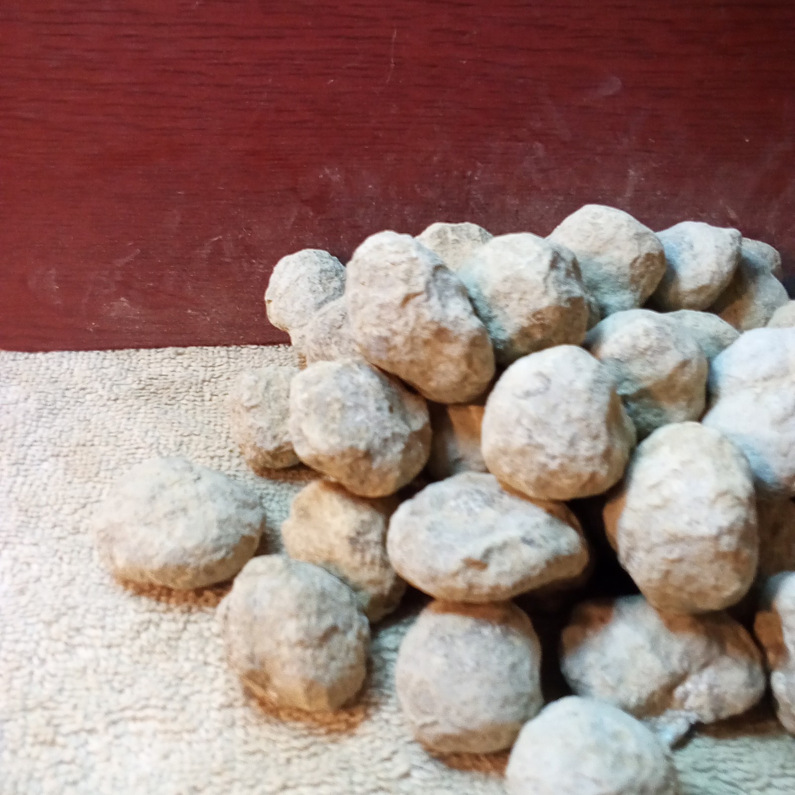 Crack Your Own Geodes 4 Pounds 1″ – 2″ Lot 5
