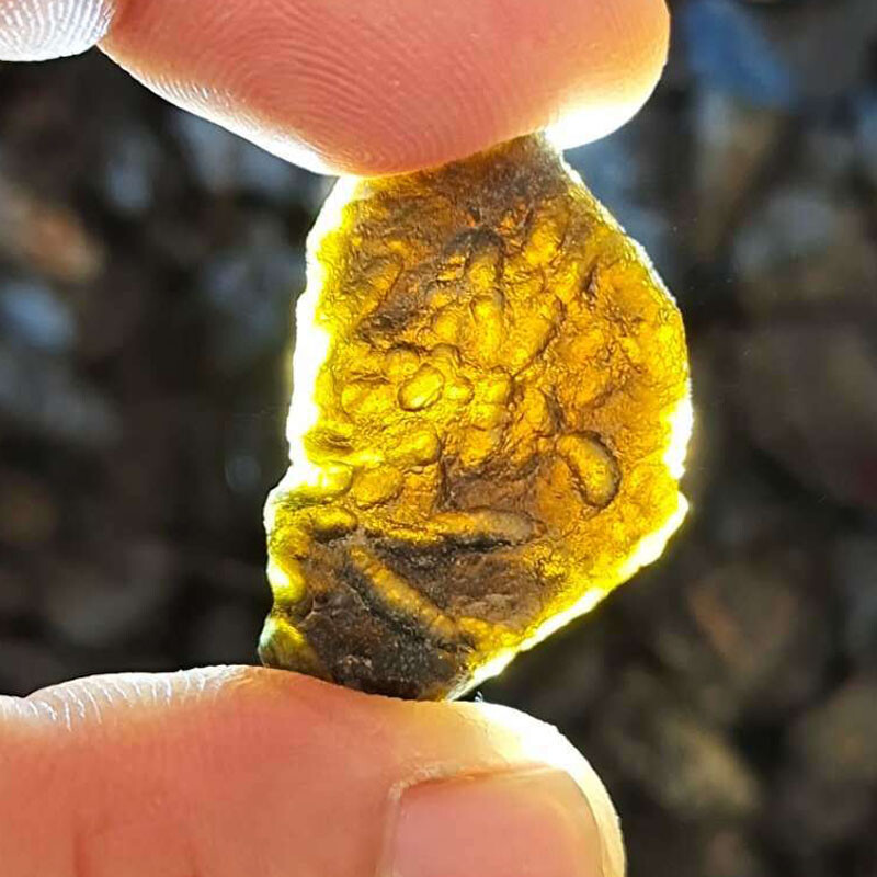 Black Gem Moldavite Meteorite Tektite Impact Glass Specimen 100G