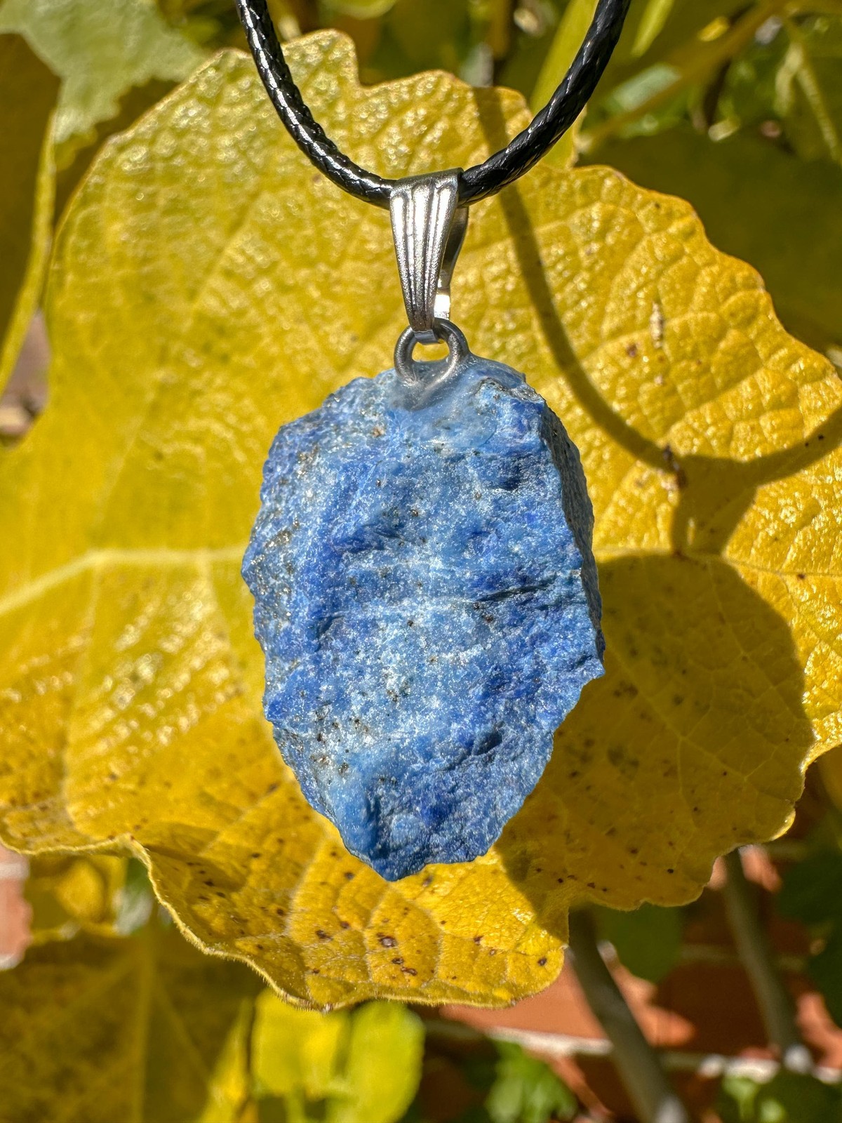 Rough Lapis Lazuli Pendant / Truth / Speaking / Expression / Anger