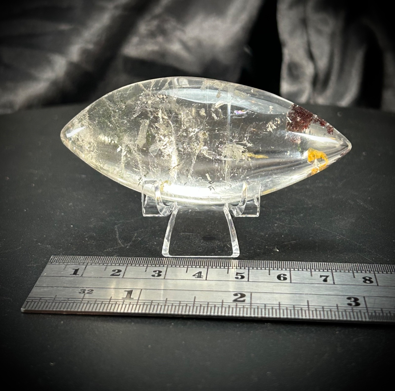 3″ High Clarity Garden Quartz Freeform With Acrylic Stand 2.3oz