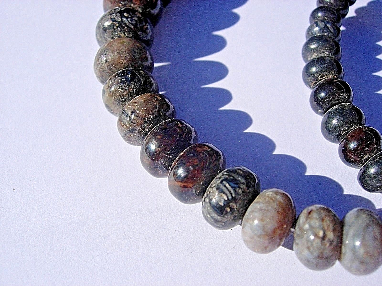 75 grams Tempskya Fern Tree Fossil & Blue Forest Petrified Wood beads Utah B-1
