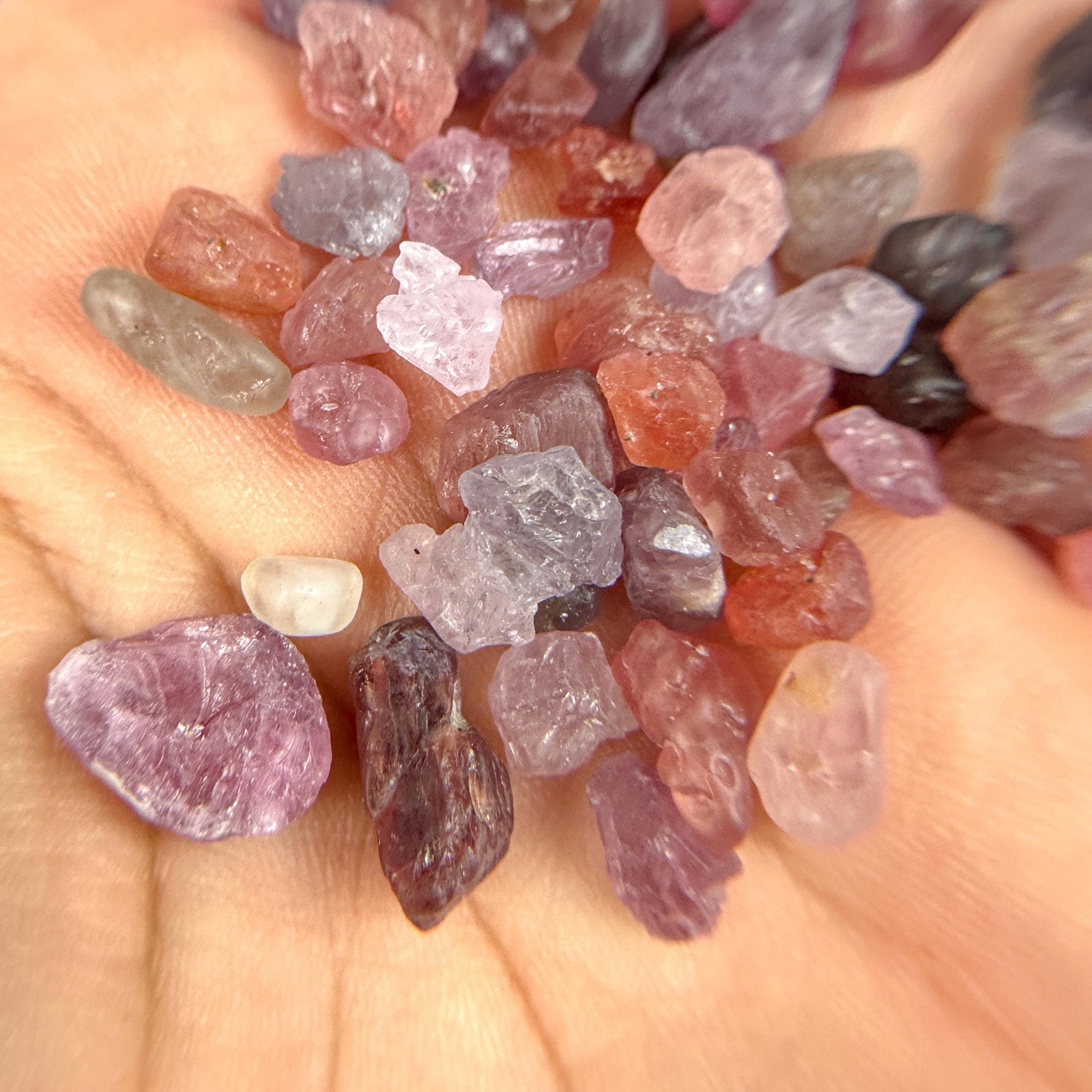 Rough Spinel Stone / Passion / Energy / Power / Protection