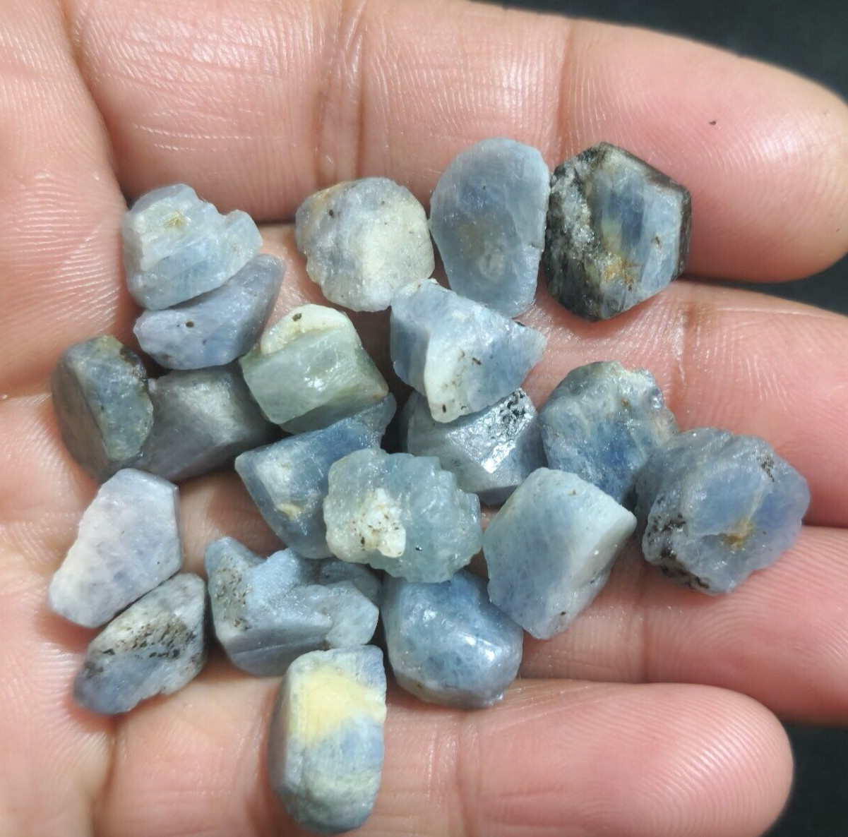 Wonderful Madagascar Blue Sapphire Raw 209.75 Crt Size 12-15 MM Loose Gemstone