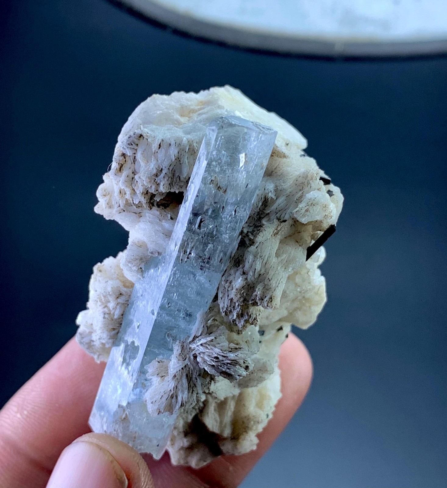 267Carat Top Quality Aquamarine Crystal Specimen From Skardu Pakistan.Rare Color