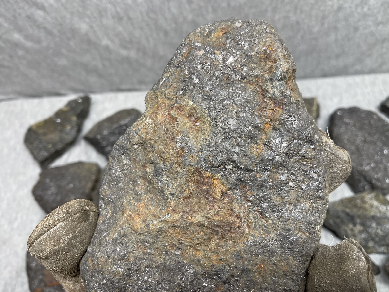 Dark Iron Ore, Magnetite Ore, Smelting Ore, Iron Ore Rock, 30 Pounds