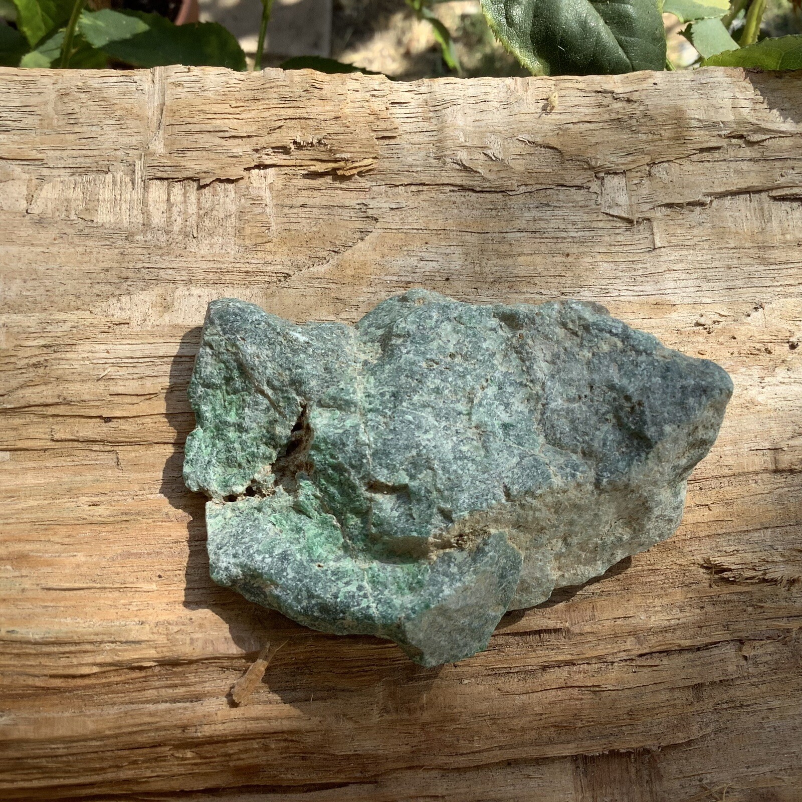 Siberian Jadeite Stone Ventifact Chromium Green Jadeite Jade Pebble Siberia 141g