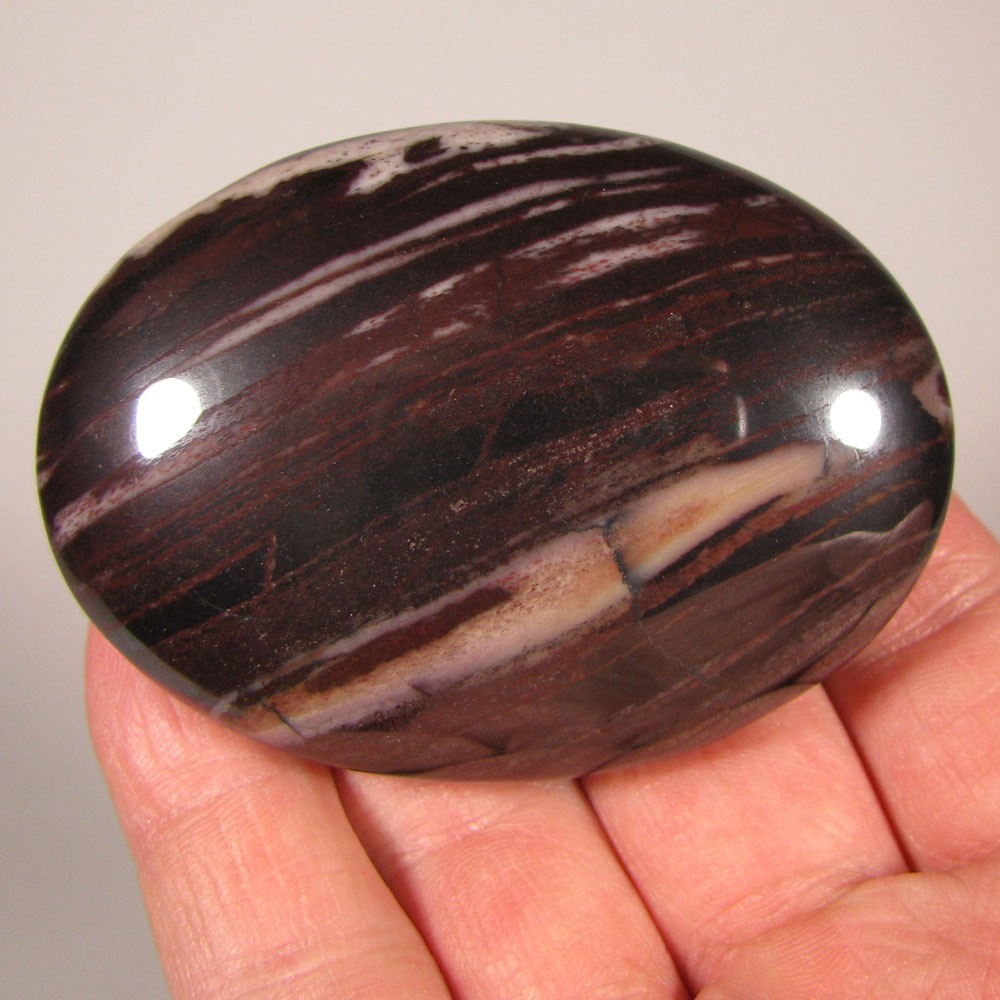 2.8″ RED TIGER IRON Polished Palm Stone – Australia