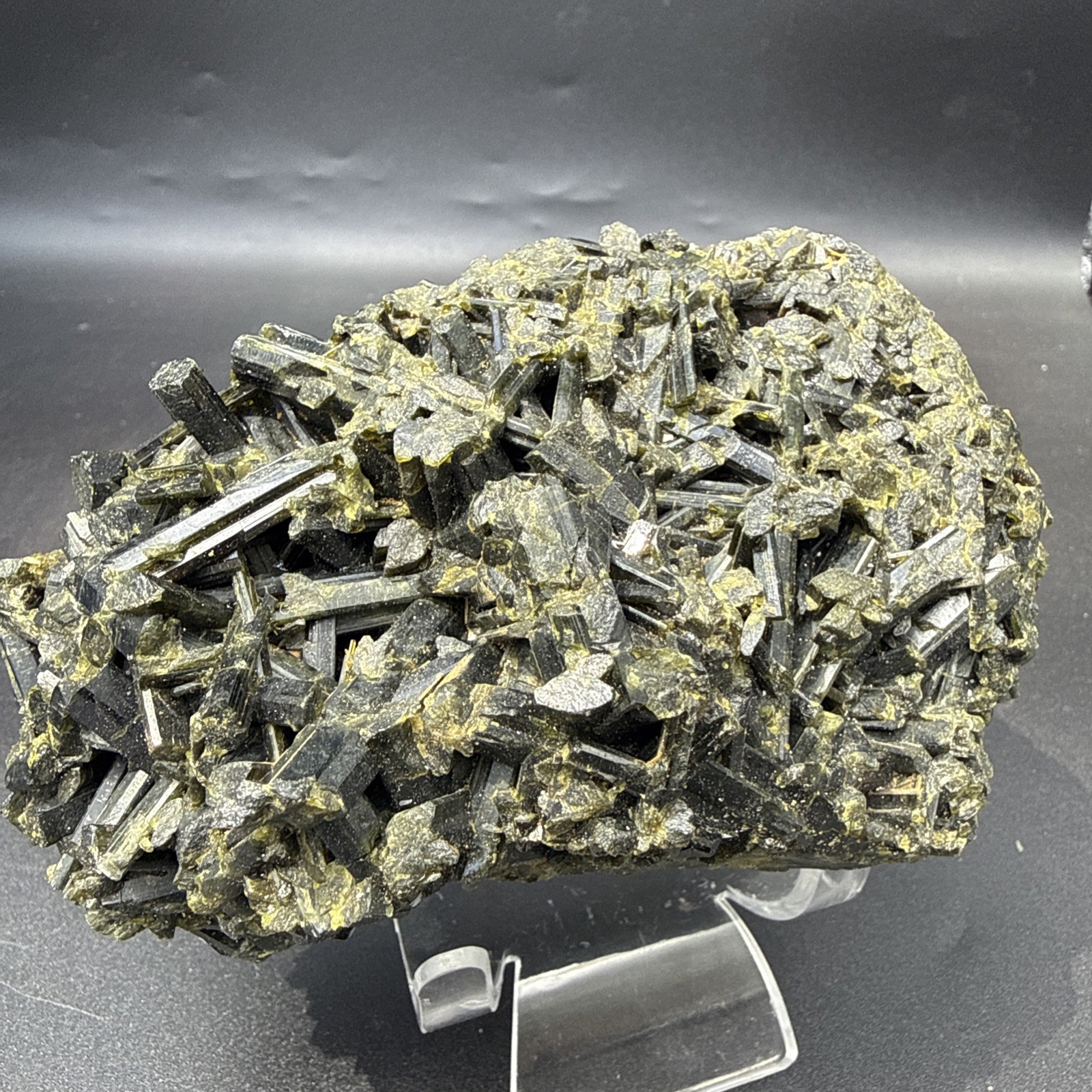 2 Lb Large Natural Epidote On Matrix From Pakistan. A+ Specimen,Minerals,Gems.