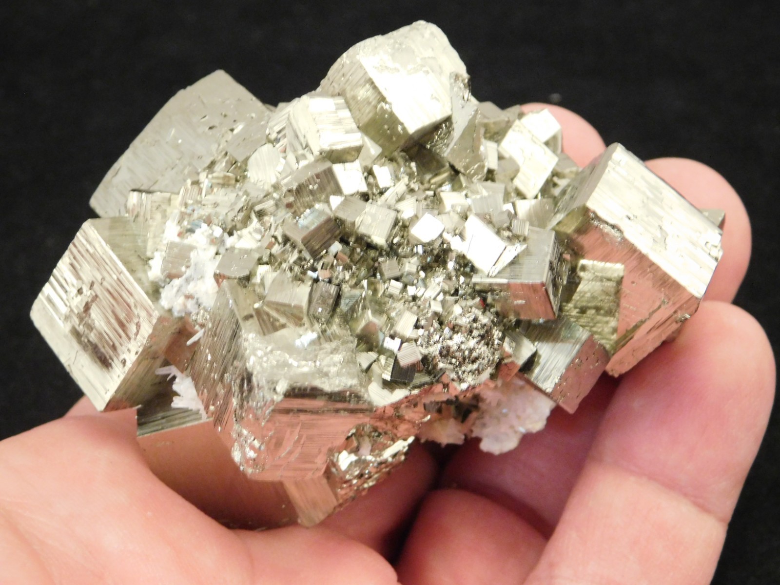 wOw! Larger! Super Nice! PYRITE Crystal CUBE Cluster Huanzala Mine Peru 247gr