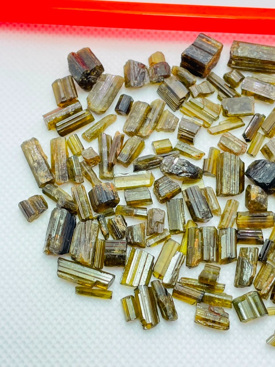 41.44G natural epidote crystal lot rough green sticks bulk mineral pakistan gems