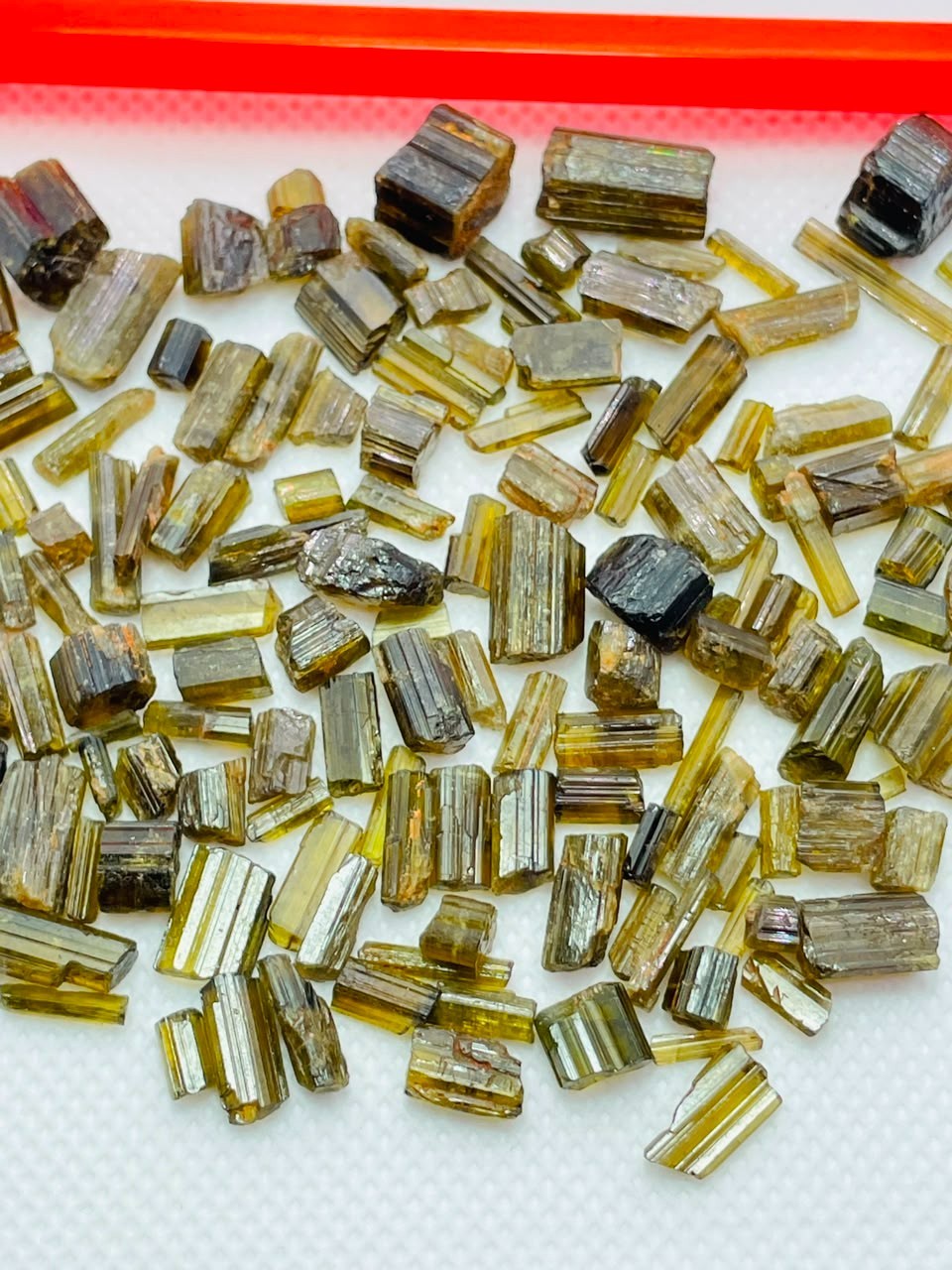 41.44G natural epidote crystal lot rough green sticks bulk mineral pakistan gems