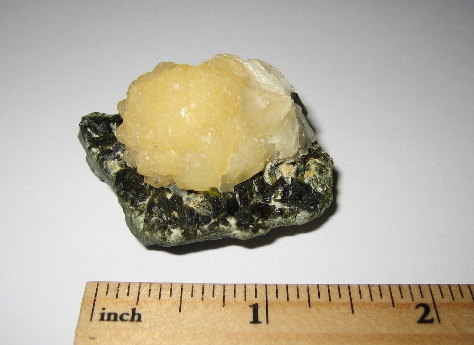 1.7″ BEAUTIFUL SMALL RARE! NATURAL STILBITE & EPIDOTE CRYSTAL CLUSTER MALI 34.6g