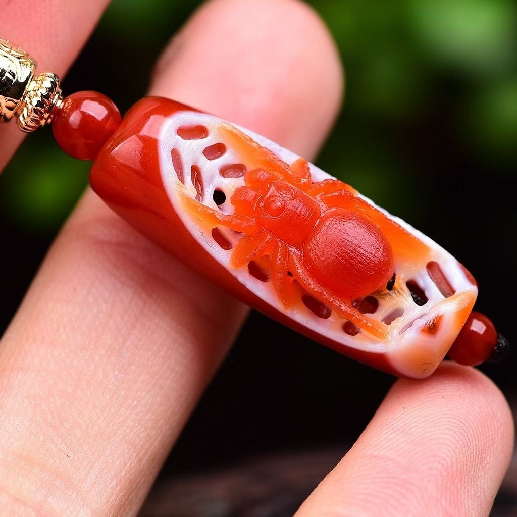 30*12*12mm Top Natural Agate Quartz Crystal Pendant Carved Spider Skull Healing