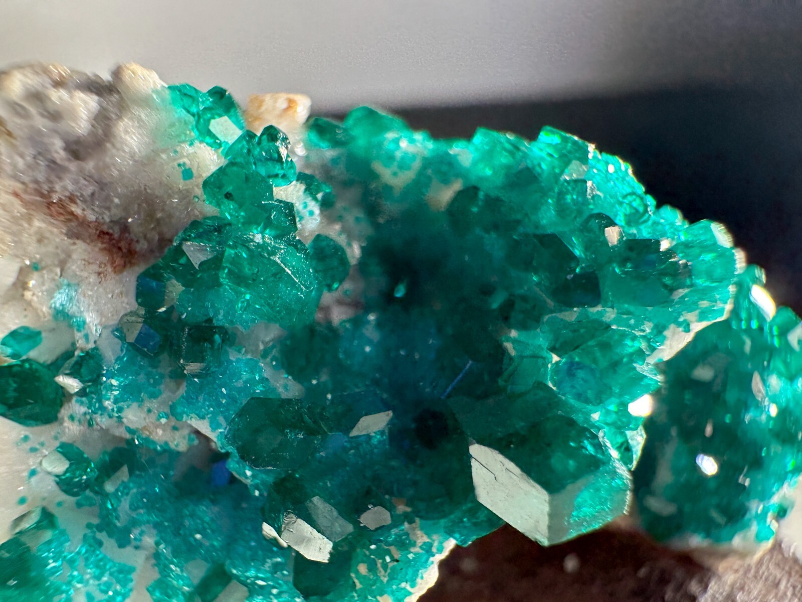 ➤ 2-1/8″ DIOPTASE & CALCITE CRYSTALS – Tsumeb Mine – Namibia Africa VIDEO➤664