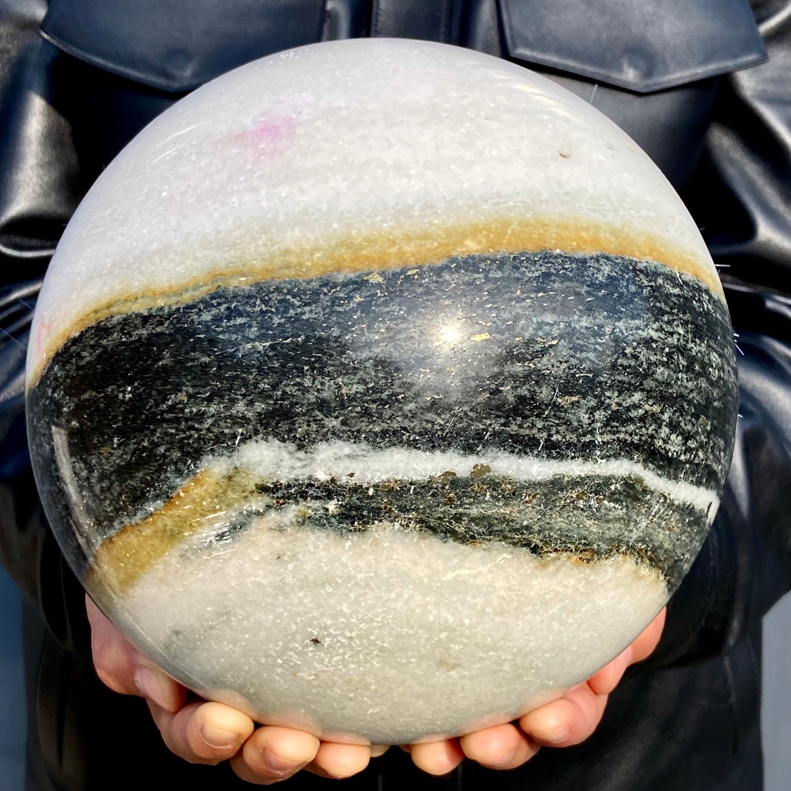 15LB Rare blue iron ore phosphate magnesium ore smiling crystal ball for healing