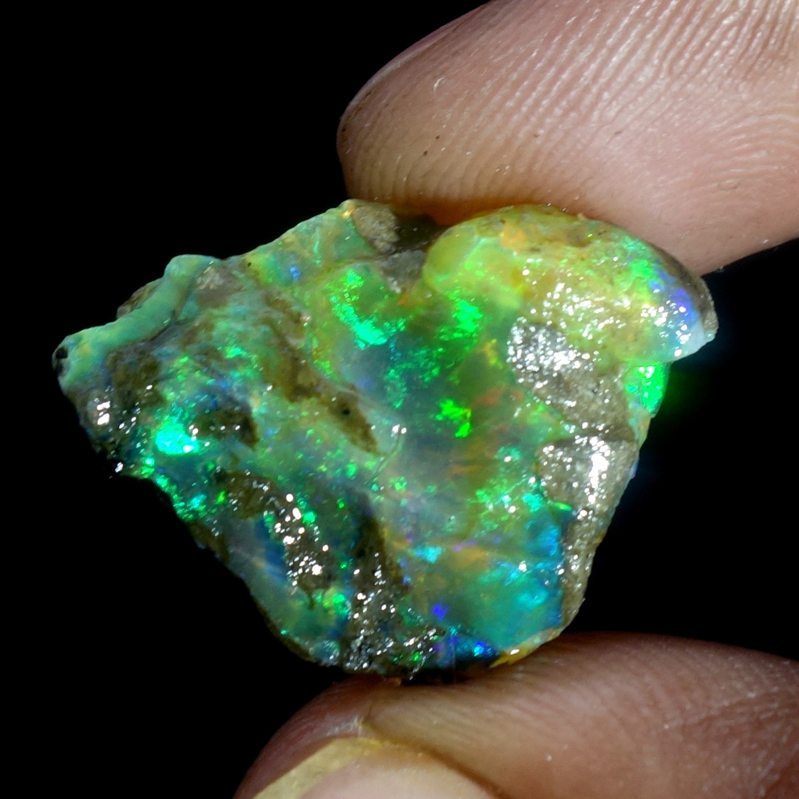 AA+ Ethiopian Oli Opal Rough Entreated Welo Opal Multi Fire Color Flash 12.30Cts
