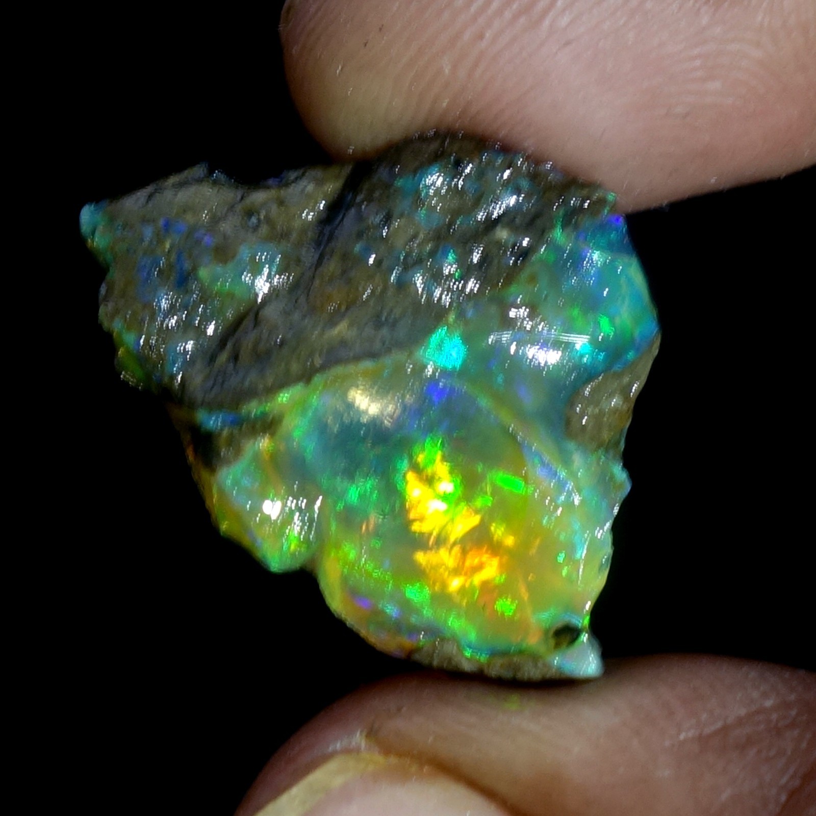 AA+ Ethiopian Oli Opal Rough Entreated Welo Opal Multi Fire Color Flash 12.30Cts
