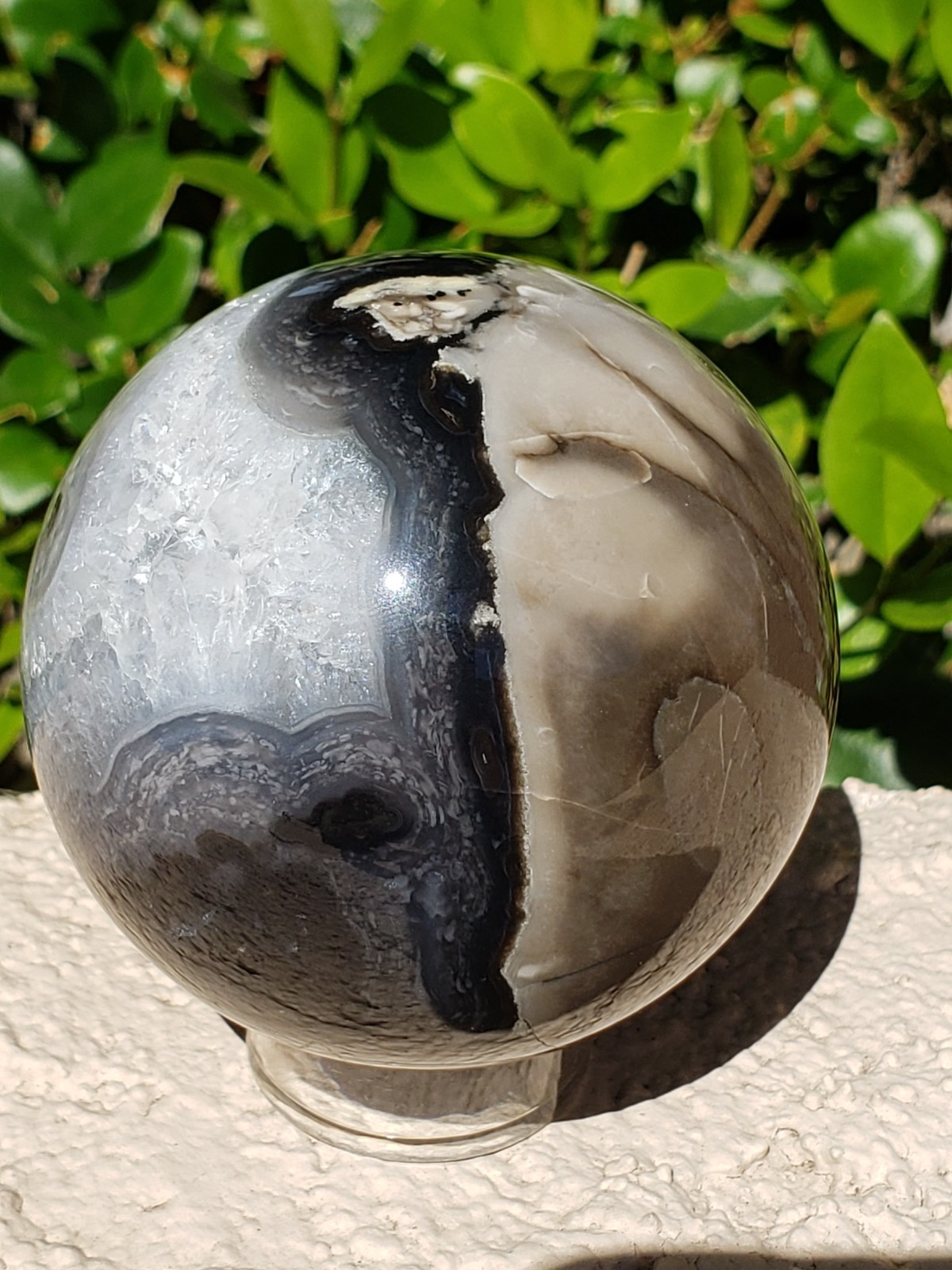 2.63″ Volcano Agate Quartz Crystal Sphere Ball Orb Stunning Green UV, 400g